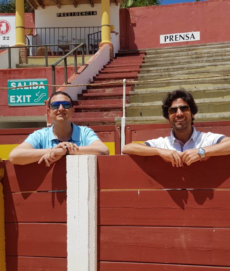 ALBERTO_GARCÍA_Y_GERARDO_PÉREZ_-_CLOTET.jpeg
