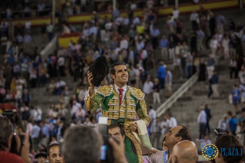 EMILIO DE JUSTO PUERTA GRANDE LAS VENTAS